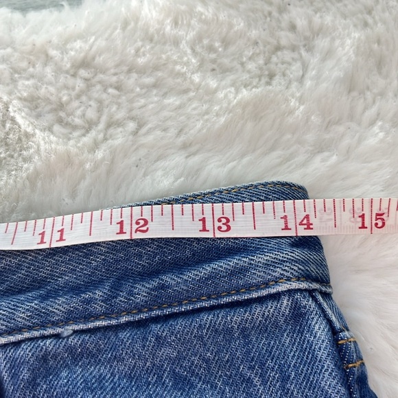 Levi’s premium denim distressed 501 wedgies - Picture 9 of 11